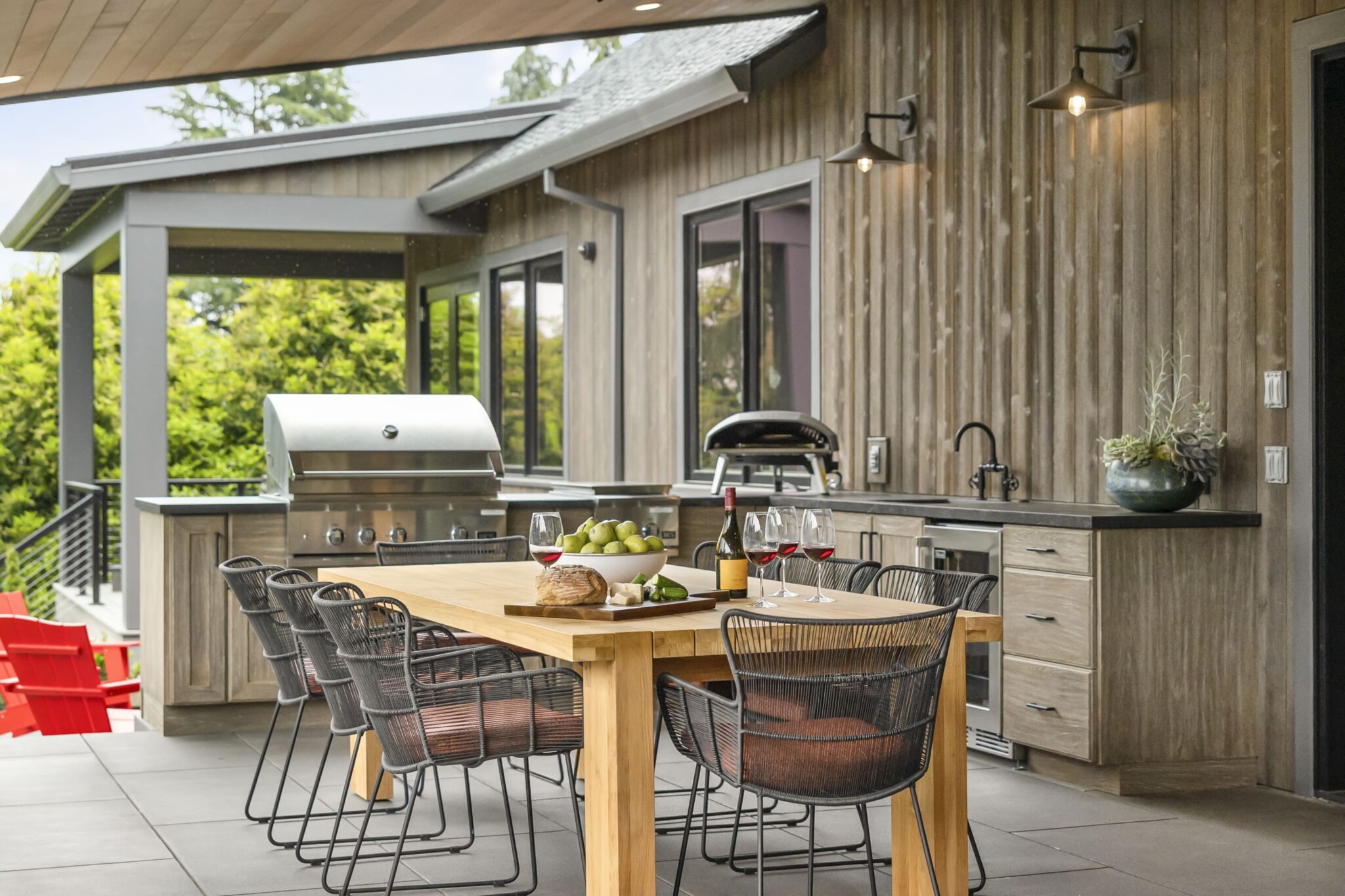 Contemporary Outdoor Kitchen Outdoor Kitchen Remodel by Metke Remodeling & Luxury Homes project photo